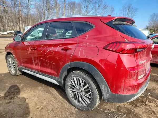 KM8J3CAL8MU364716 2021 HYUNDAI TUCSON - Image 2