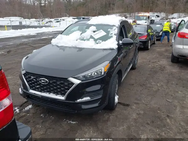 KM8J3CAL8MU367454 2021 HYUNDAI TUCSON - Image 2