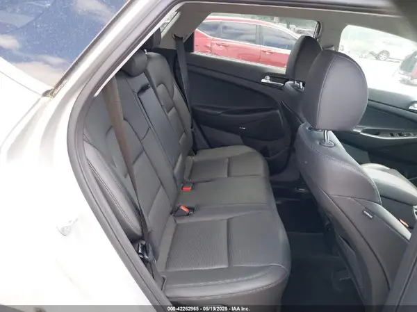 KM8J3CAL8MU377921 2021 HYUNDAI TUCSON - Image 8