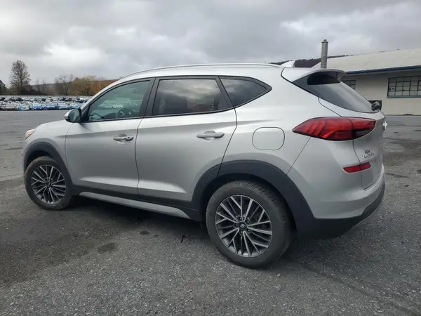 KM8J3CAL8MU393858 2021 HYUNDAI TUCSON - Image 2