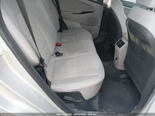 KM8J3CAL8MU394038 2021 HYUNDAI TUCSON - Image 8