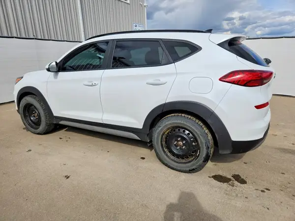 KM8J3CAL8MU398266 2021 HYUNDAI TUCSON - Image 2