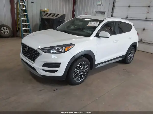 KM8J3CAL8MU410206 2021 HYUNDAI TUCSON - Image 2