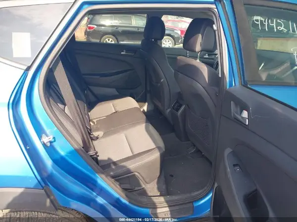 KM8J3CAL9JU735037 2018 HYUNDAI TUCSON - Image 8