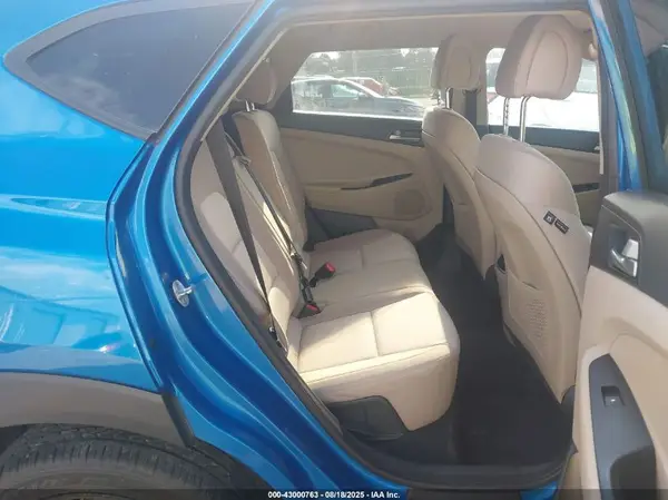 KM8J3CAL9JU793147 2018 HYUNDAI TUCSON - Image 8