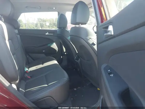 KM8J3CAL9KU009082 2019 HYUNDAI TUCSON - Image 8