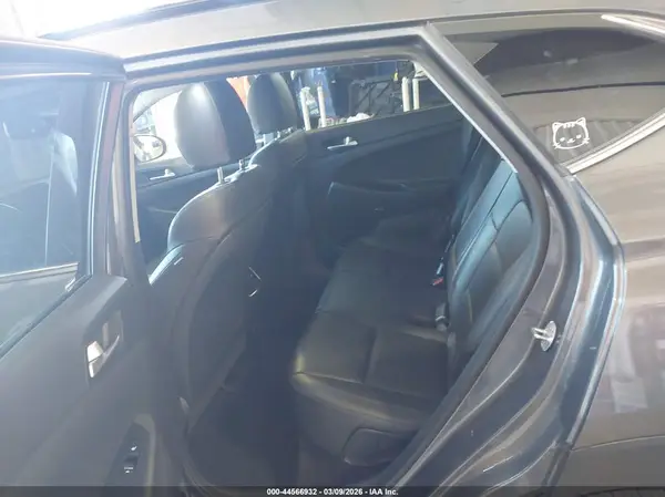 KM8J3CAL9KU077060 2019 HYUNDAI TUCSON - Image 8