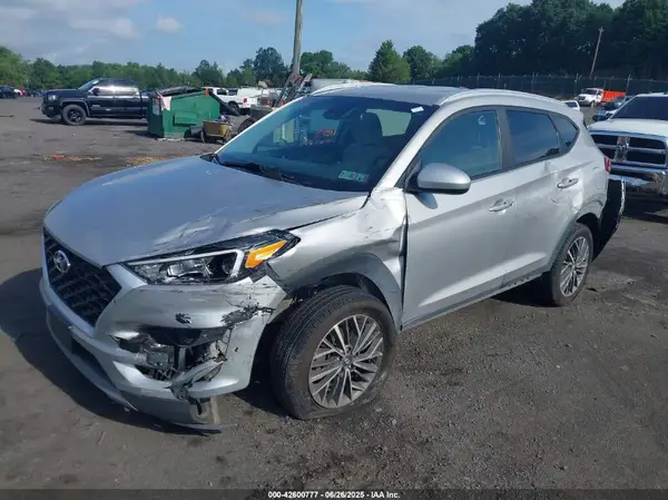 KM8J3CAL9LU141132 2020 HYUNDAI TUCSON - Image 2