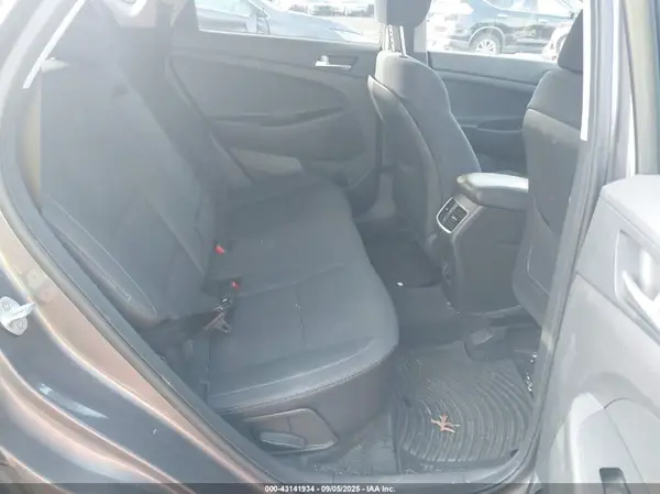 KM8J3CAL9LU165821 2020 HYUNDAI TUCSON - Image 8