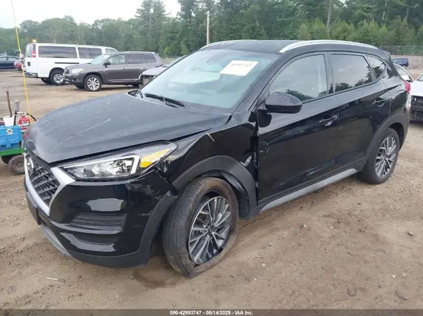KM8J3CAL9LU204178 2020 HYUNDAI TUCSON - Image 2