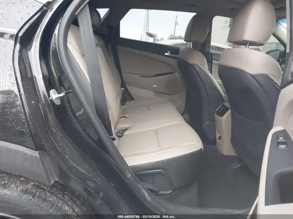 KM8J3CAL9LU264963 2020 HYUNDAI TUCSON - Image 8