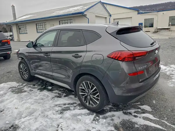KM8J3CAL9LU269533 2020 HYUNDAI TUCSON - Image 2