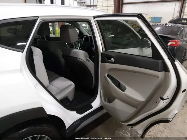 KM8J3CAL9MU314665 2021 HYUNDAI TUCSON - Image 8