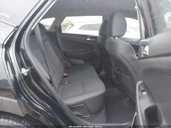 KM8J3CAL9MU341302 2021 HYUNDAI TUCSON - Image 8