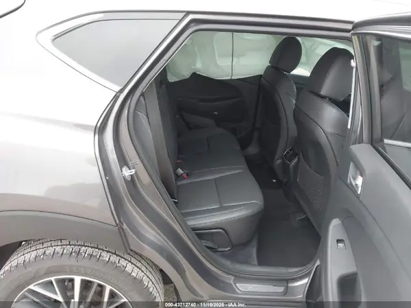 KM8J3CAL9MU374137 2021 HYUNDAI TUCSON - Image 8