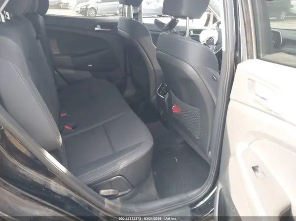 KM8J3CAL9MU397451 2021 HYUNDAI TUCSON - Image 8