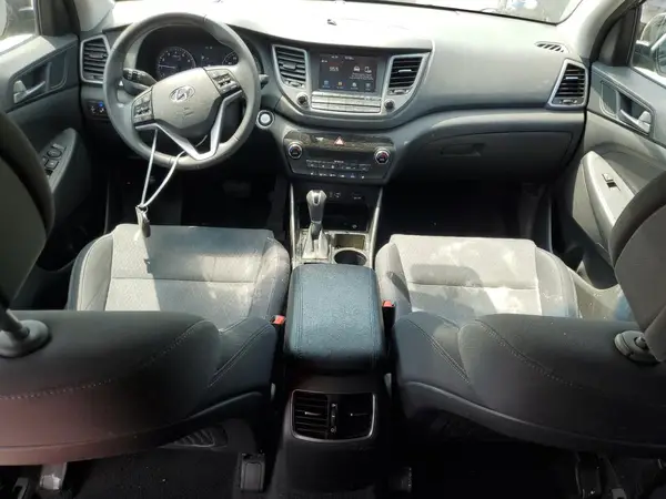 KM8J3CALXJU724337 2018 HYUNDAI TUCSON - Image 8