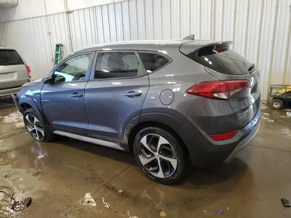 KM8J3CALXJU747858 2018 HYUNDAI TUCSON - Image 2