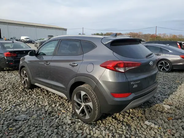 KM8J3CALXJU791228 2018 HYUNDAI TUCSON - Image 2