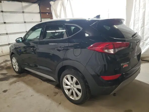 KM8J3CALXJU806780 2018 HYUNDAI TUCSON - Image 2