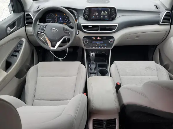 KM8J3CALXKU067878 2019 HYUNDAI TUCSON - Image 8