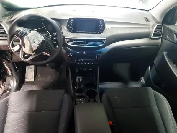 KM8J3CALXKU843832 2019 HYUNDAI TUCSON - Image 8