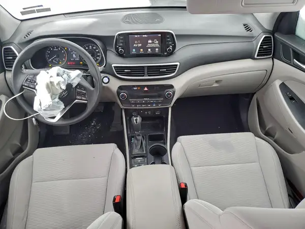 KM8J3CALXKU869847 2019 HYUNDAI TUCSON - Image 8