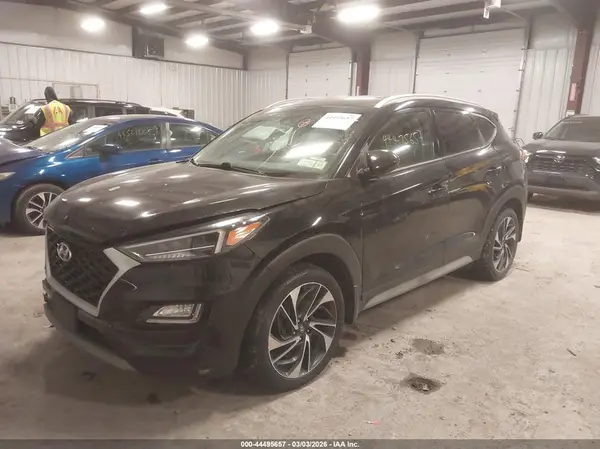KM8J3CALXKU929951 2019 HYUNDAI TUCSON - Image 2