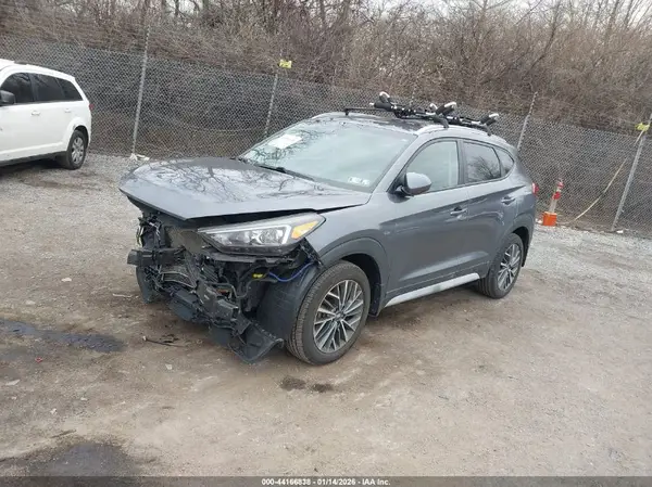 KM8J3CALXKU934745 2019 HYUNDAI TUCSON - Image 2