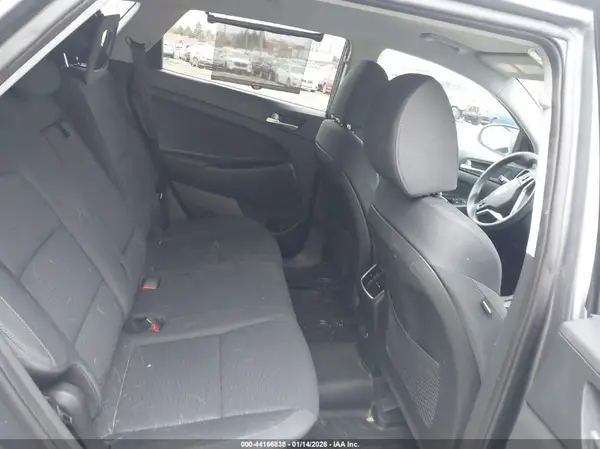 KM8J3CALXKU934745 2019 HYUNDAI TUCSON - Image 8