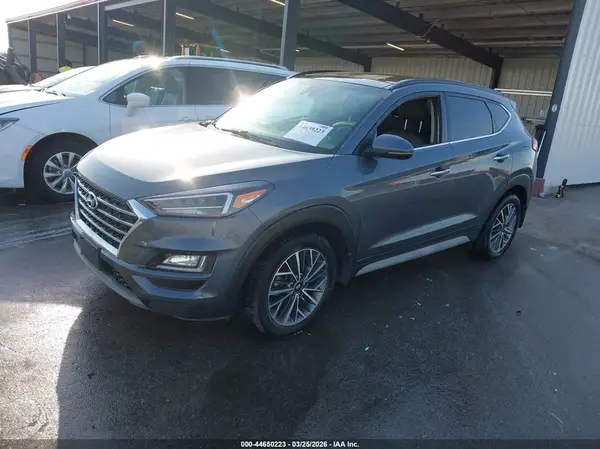 KM8J3CALXKU946166 2019 HYUNDAI TUCSON - Image 2