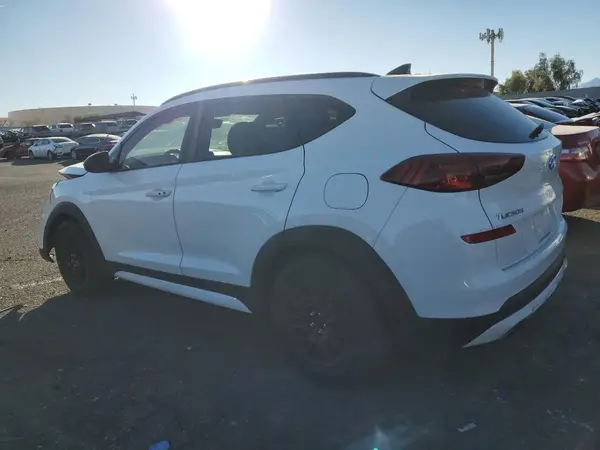 KM8J3CALXKU964957 2019 HYUNDAI TUCSON - Image 2