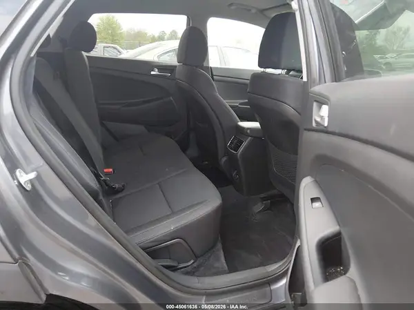 KM8J3CALXKU992452 2019 HYUNDAI TUCSON - Image 8