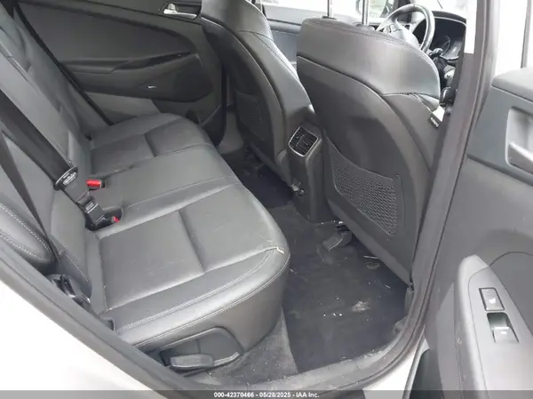 KM8J3CALXLU155041 2020 HYUNDAI TUCSON - Image 8