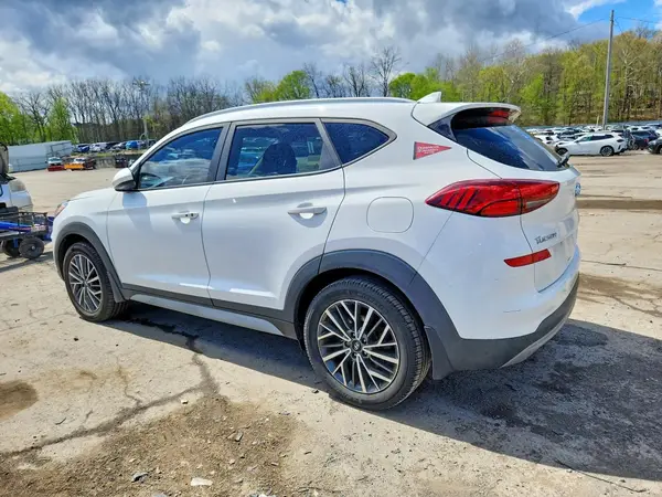 KM8J3CALXLU202147 2020 HYUNDAI TUCSON - Image 2