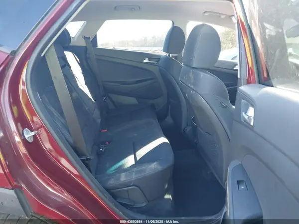 KM8J3CALXLU238520 2020 HYUNDAI TUCSON - Image 8