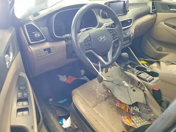 KM8J3CALXLU271422 2020 HYUNDAI TUCSON - Image 8