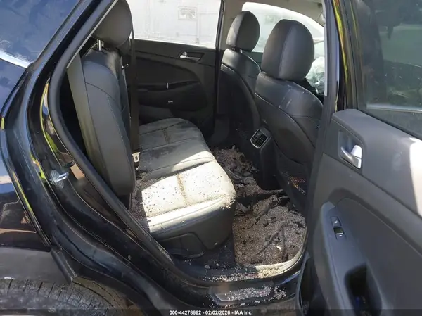 KM8J3CALXMU337100 2021 HYUNDAI TUCSON - Image 8