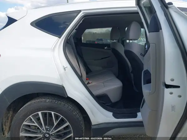 KM8J3CALXMU356696 2021 HYUNDAI TUCSON - Image 8