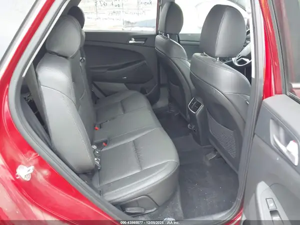 KM8J3CALXMU370937 2021 HYUNDAI TUCSON - Image 8