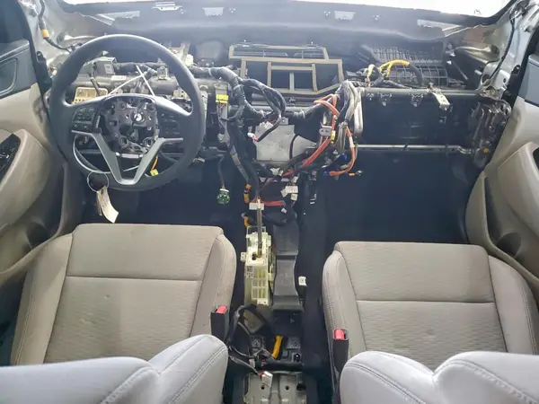 KM8J3CALXMU390959 2021 HYUNDAI TUCSON - Image 8