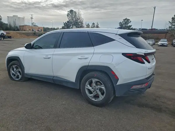 KM8JA3AE4NU042048 2022 HYUNDAI TUCSON - Image 2