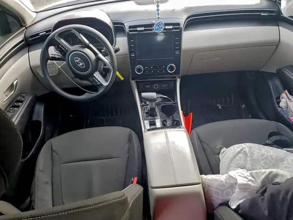 KM8JA3AE4NU042048 2022 HYUNDAI TUCSON - Image 8