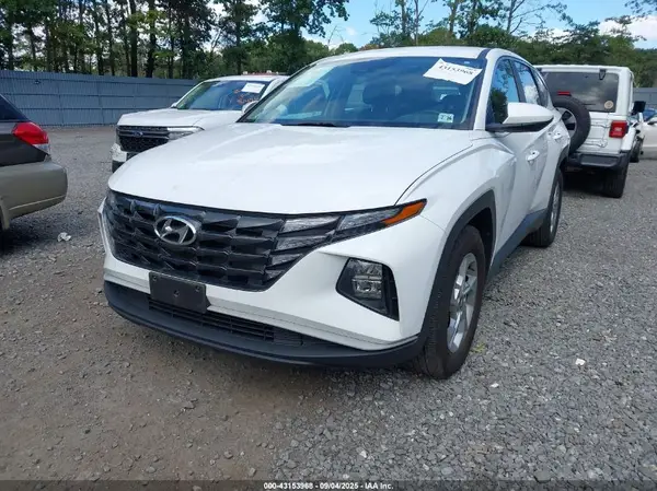KM8JA3AE6NU042049 2022 HYUNDAI TUCSON - Image 2