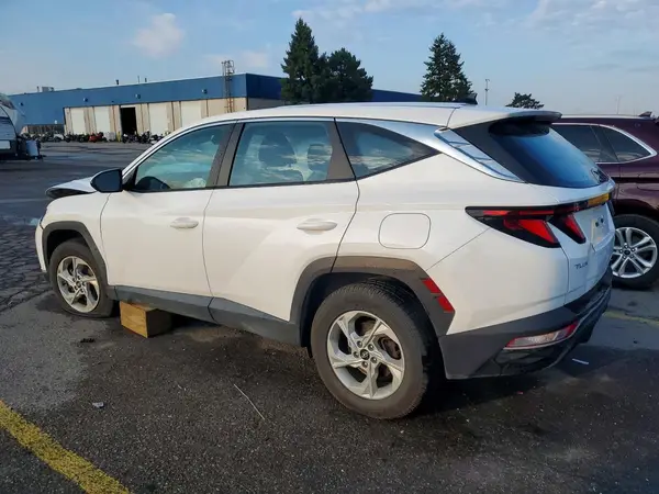 KM8JA3AEXNU136015 2022 HYUNDAI TUCSON - Image 2