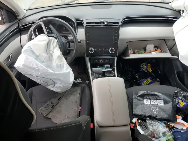 KM8JACAE9NU040957 2022 HYUNDAI TUCSON - Image 8