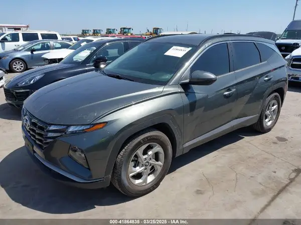 KM8JB3AE2NU024158 2022 HYUNDAI TUCSON - Image 2