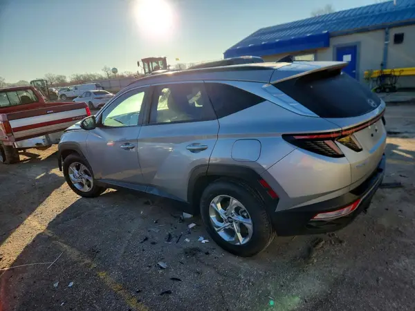 KM8JB3AE2NU034298 2022 HYUNDAI TUCSON - Image 2