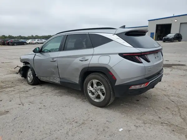 KM8JB3AE2NU090984 2022 HYUNDAI TUCSON - Image 2