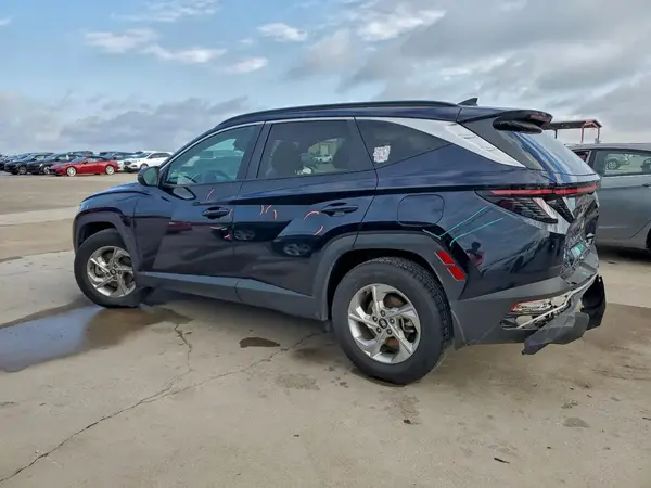 KM8JB3AE2NU167126 2022 HYUNDAI TUCSON - Image 2